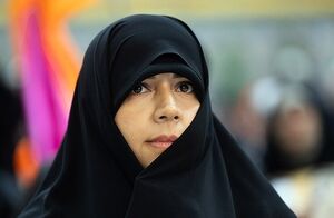 نامه دختر شهید سلامی به رهبر معظم انقلاب به مناسبت روز دختر - کراپ‌شده