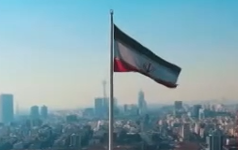 چه کسانی در جنگ رمضان برای وطن خواندند/ شاهکار خوش‌صداها با بیش از ۱۰۰ نماهنگ حماسی +فیلم  و صوت