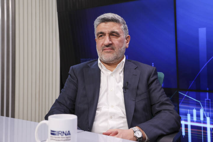 احتمال گشایش بورس تا ۱۰ روز آینده/ بازار سهام یکجا باز می‌شود
