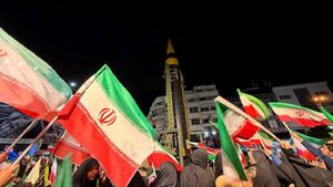 ۵۵ شب ایستادگی در سنگر خیابان