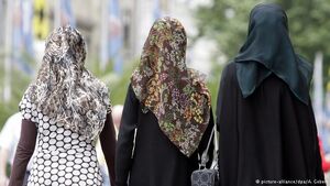 زنان اتریشی به دنبال احقاق حق حجاب