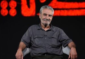 جعفر دهقان: پرچم فقط یک تکه پارچه نیست