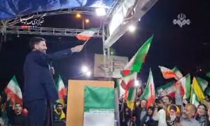 فیلم/ فریاد درود بر جمهوری اسلامی خبرنگار آمریکایی در ایران!
