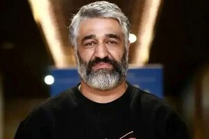 فیلم/ حضور پژمان جمشیدی در مدرسه میناب