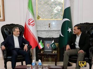 دیدار عراقچی با فرمانده ارتش پاکستان 