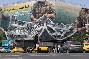 سی‌بی‌اس نیوز: ایران به هیچ وجه در وضعیت فروپاشی نیست