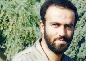 دستخط رهبر شهید انقلاب بر تصویر شهید حسن شفیع‌زاده