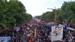 فیلم/ جمعیت خیره‌کننده جان‌فدایان امام رضایی در خرم‌آباد