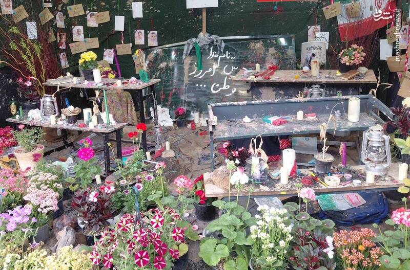 عکس/ گرامی‌داشت یاد شهدای دانش‌آموز میناب در اجتماع امام رضا ...