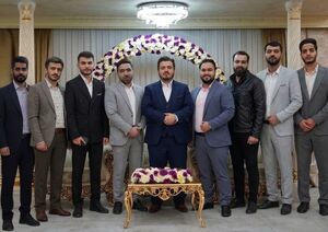 تمام افراد حاضر در این عکس به شهادت رسیدند