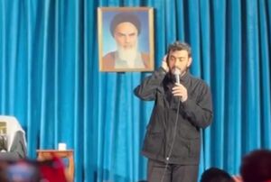 فیلم/ مرثیه سرایی مهدی رسولی در رواق کشوردوست