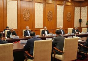 تاکید عراقچی بر نقش پکن در جلوگیری از تداوم قانون شکنی توسط آمریکا