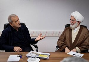 پزشکیان: دستاوردهای نیروهای مسلح در میدان نظامی با صرفه‌جویی در میدان اقتصادی تکمیل شود