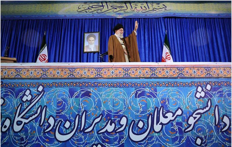 فیلم/ صحنه‌هایی از حضور رهبر شهید انقلاب در دانشگاه فرهنگیان