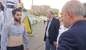 فیلم/ استقبال مهدی تاج و نبی از جانبازان ناوگروه دنا