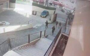 فیلم/ هجوم نظامیان صهیونیست به مدرسه‌ای در جنوب جنین