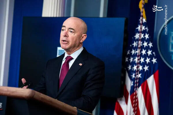 Mayorkas, Homeland Security Secretary, Tests Positive for Virus - The New  York Times