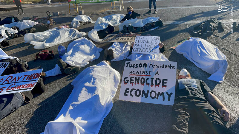 Anti-weapons "die-in" protest blocks Raytheon entrance during morning commute - AZPM