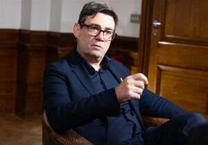 شهردار منچستر وارد میدان رقابت نخست‌وزیری بریتانیا شد