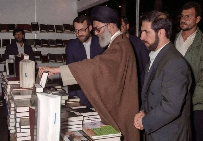 کتاب , شهید , شهید امام خامنه ای (ره) , نمایشگاه کتاب , 