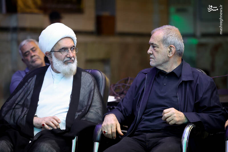 عکس/ بازدید میدانی پزشکیان از طرح حکمرانی محله‌محور