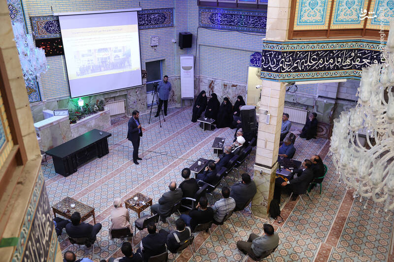 عکس/ بازدید میدانی پزشکیان از طرح حکمرانی محله‌محور