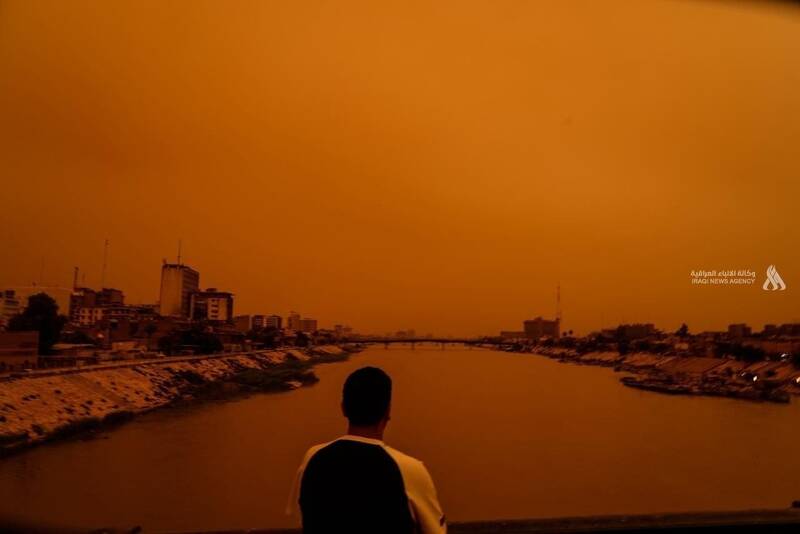 عکس/ موج گسترده گردوغبار، بغداد را در نوردید