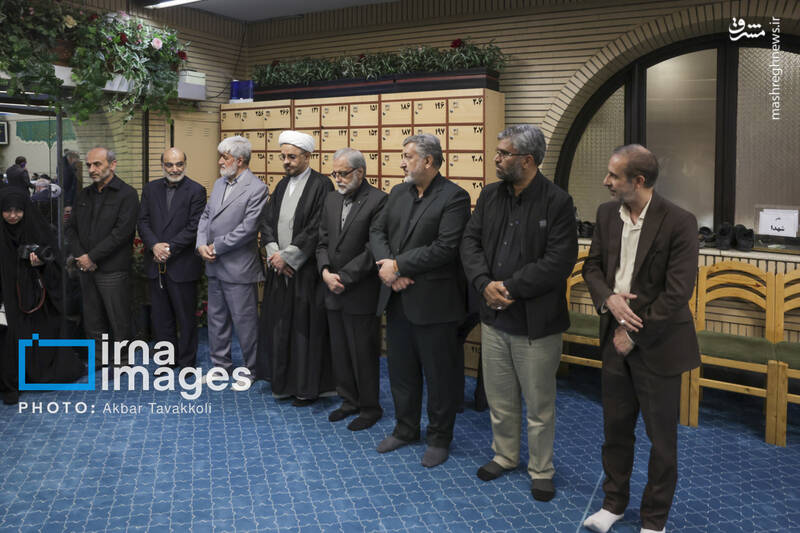 عکس/ یادبود شهید "علی لاریجانی" در مسجد بلال