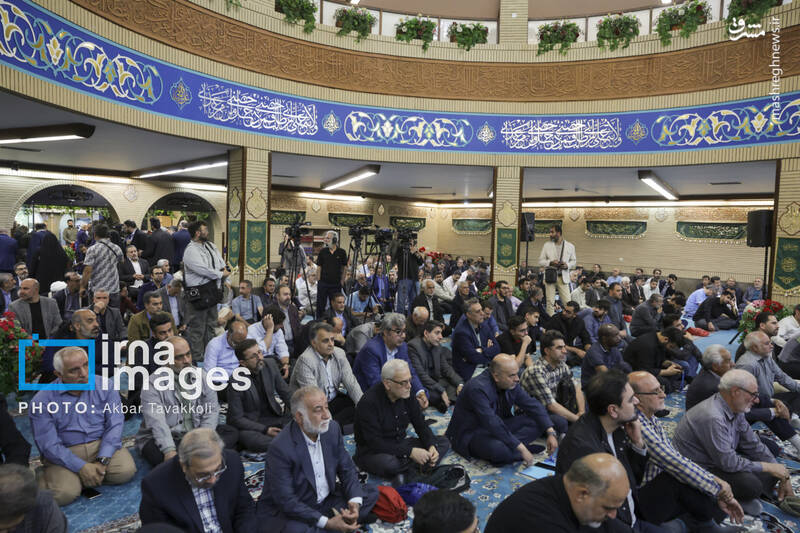 عکس/ یادبود شهید "علی لاریجانی" در مسجد بلال