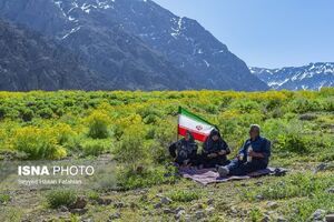 عکس/ کمپ در «کوه گُل» دنا
