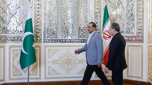 ديدار،ايران،عاصم،منير،فرمانده،ارتش