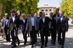 توافق خیلی دور خیلی نزدیک؛ منطقه در تبوتاب مهار بحران تهران و واشنگتن
