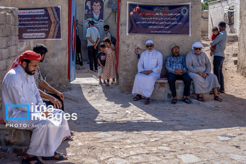 عکس/ تشییع پیکر صیاد شهید زید ماهیگیرلارکی