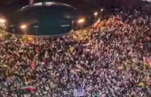 فیلم/ شعار امشب مردم تهران در میدان انقلاب را بشنوید