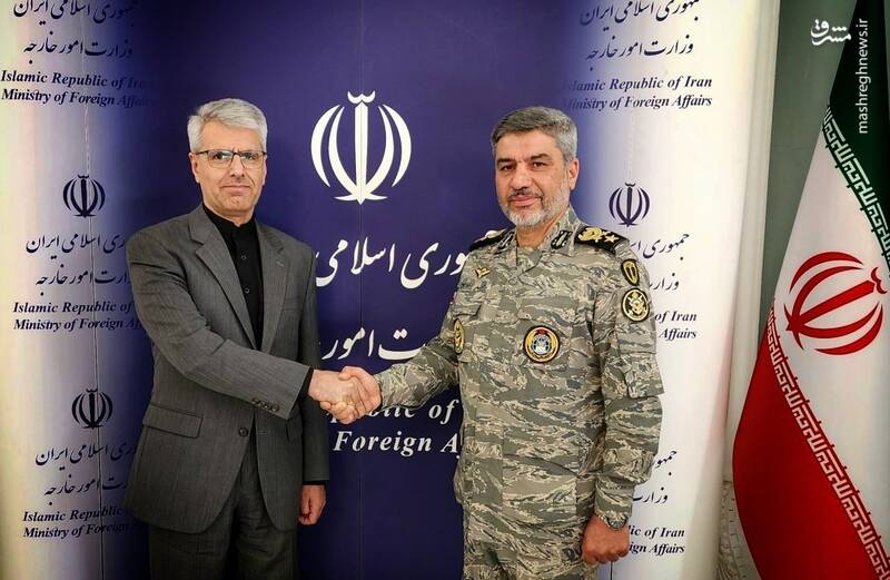 دیدار سخنگوی ارتش و سخنگوی وزارت امور خارجه
