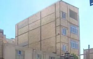 فیلم/ لحظه ریزش یک ساختمان در تبریز