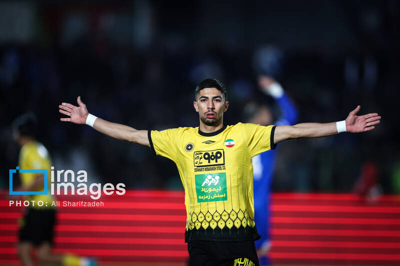 سپاهان،پرسپوليس،پيوستن،تابستان،اگرچه،سنگين،فعلي