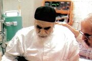 ساعت‌شمار رحلت امام خمینی؛ از تذکر برای اعلام اذان ظهر تا ایست قلبی در ۲۲:۲۳ + تصاویر
