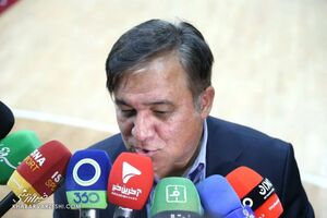 تاجرنیا: تکلیف سرمربی استقلال تا هفته آینده مشخص می‌شود
