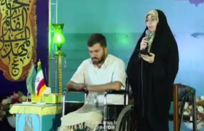 فیلم/ رجزخوانی همسر جانباز پای لانچر در مسجد جمکران