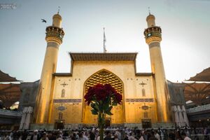 عکس/ حال و هوای روز غدیر در حرم امیرالمومنین(ع)