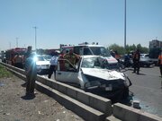 تصادف تانکر بنزین با پژو ۴۰۵ در آزادراه نطنز-اصفهان