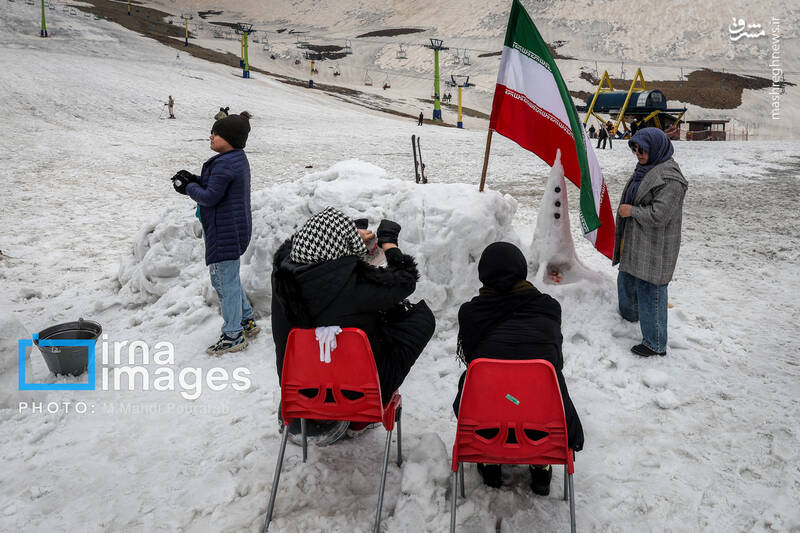 عکس/ جشنواره آدم برفی در پیست توچال