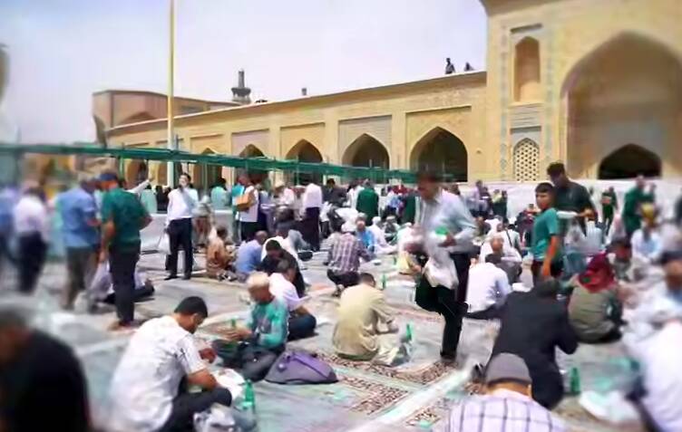 غدير،مجاوران،اطعام