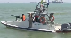 هیچ شناوری بدون اجازه ایران حق عبور از تنگه هرمز را ندارد