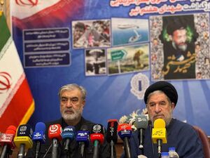 عزیزی: هدف ایران از نبرد نصر، پشیمان‌سازی مستمر دشمن است