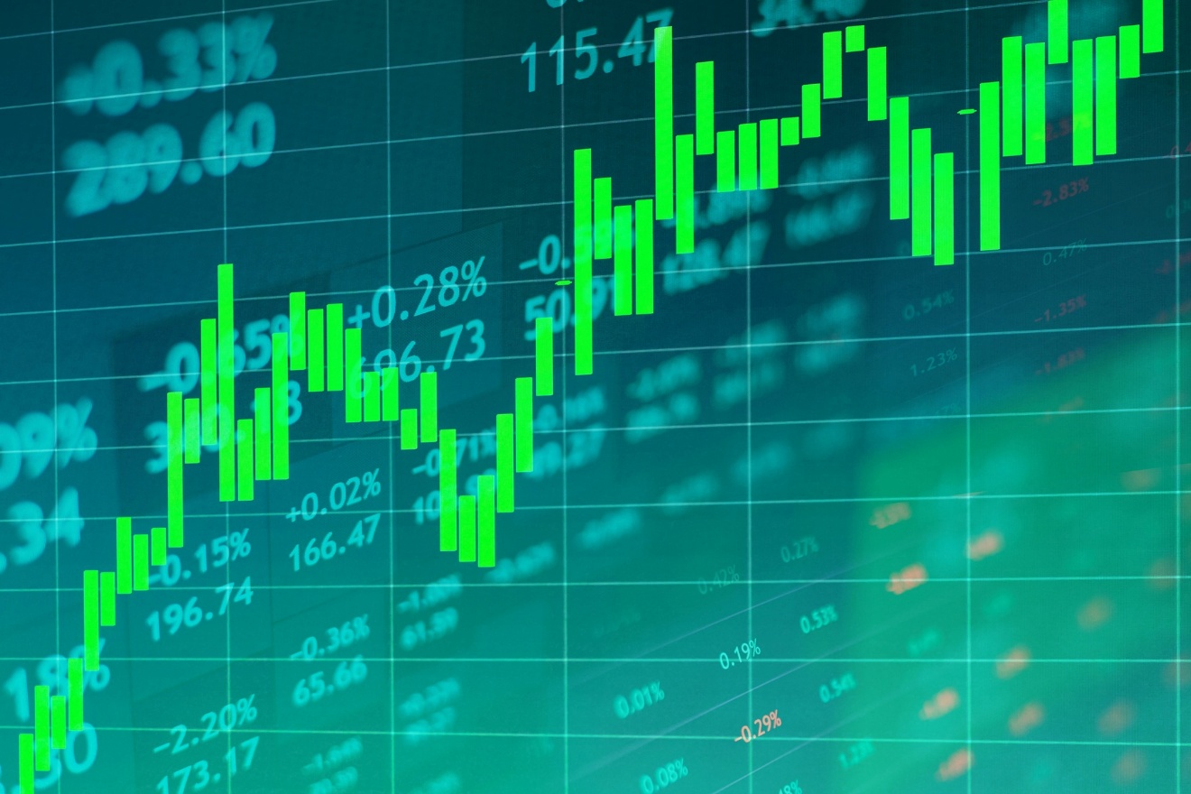 تحلیل کارشناسان از آینده بورس / آیا اکنون زمان ورود به سهام است؟