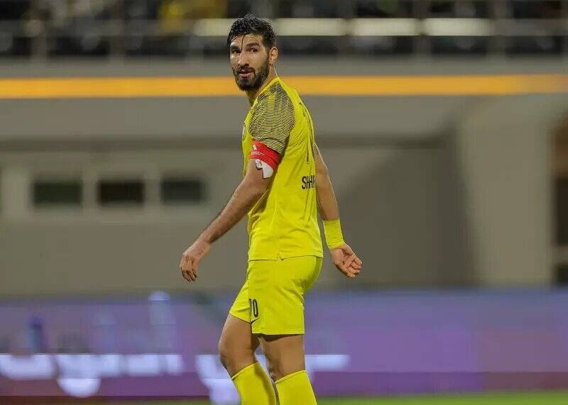 مغانلو،اتحاد،امارات،تمديد