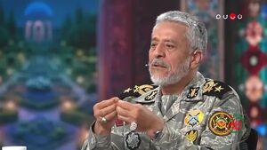 امیر سیاری: از سرنوشت خلبانان ایرانی در قطر بی خبریم