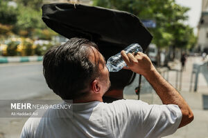 افزایش شدید دما و گرمای هوا در تهران از چهارشنبه آغاز می‌شود